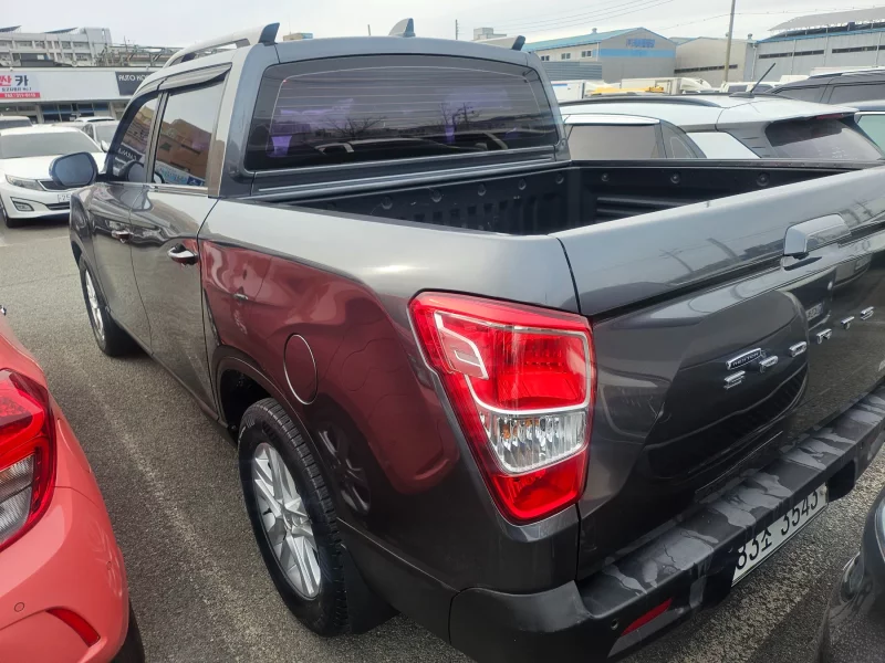 SsangYong Rexton Sports