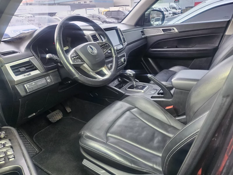 SsangYong Rexton Sports