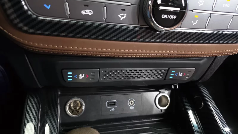 SsangYong Rexton Sports Khan