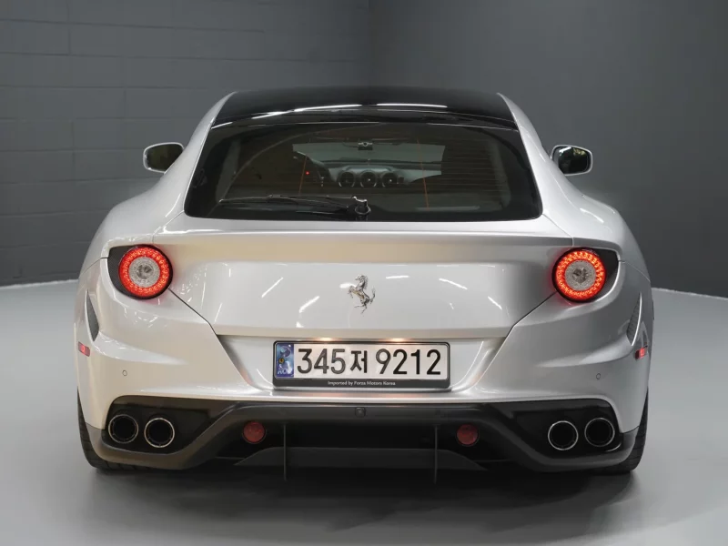 Ferrari FF