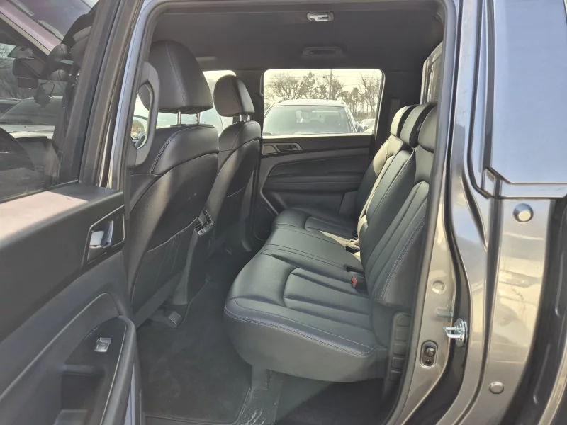 SsangYong Rexton Sports