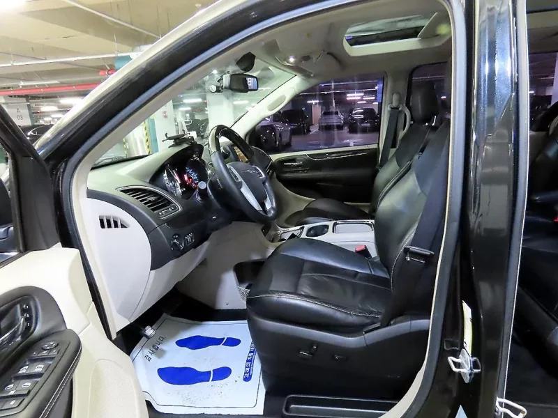 Chrysler Grand Voyager