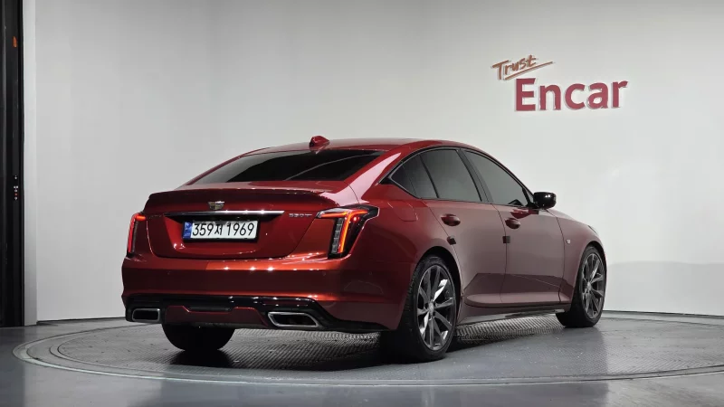 Cadillac CT5