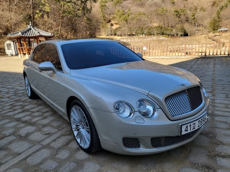 Bentley Flying Spur