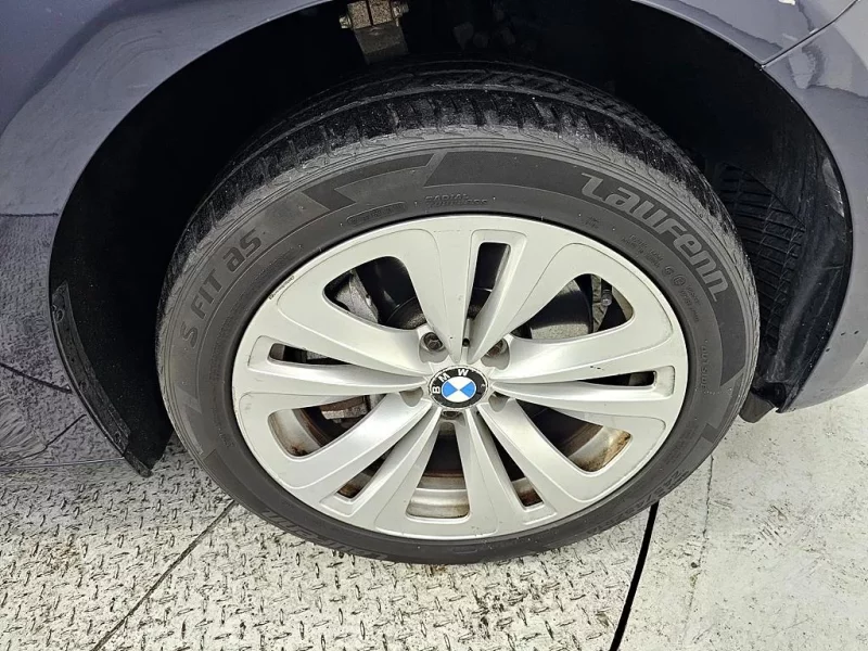 BMW 5-Series Gran Turismo