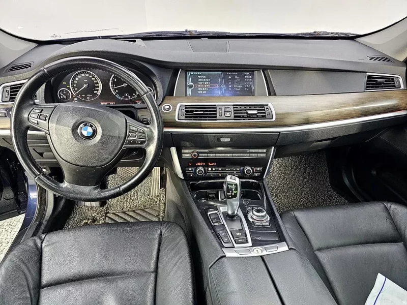 BMW 5-Series Gran Turismo