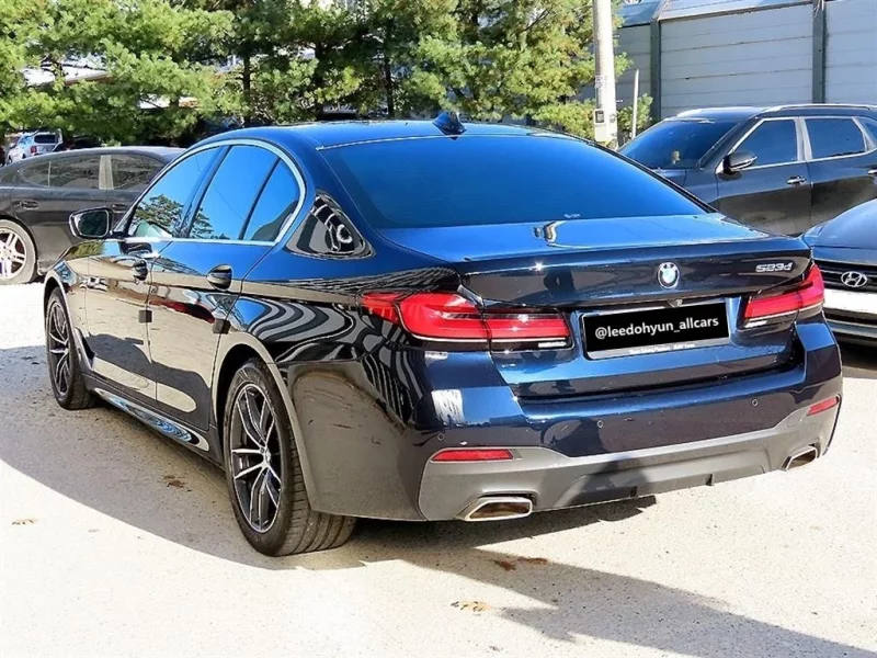 BMW 5-Series