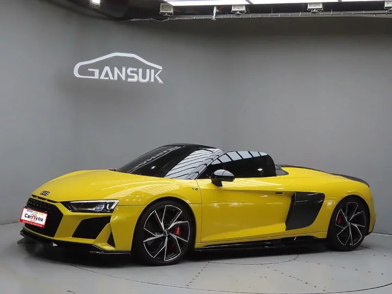 Audi R8