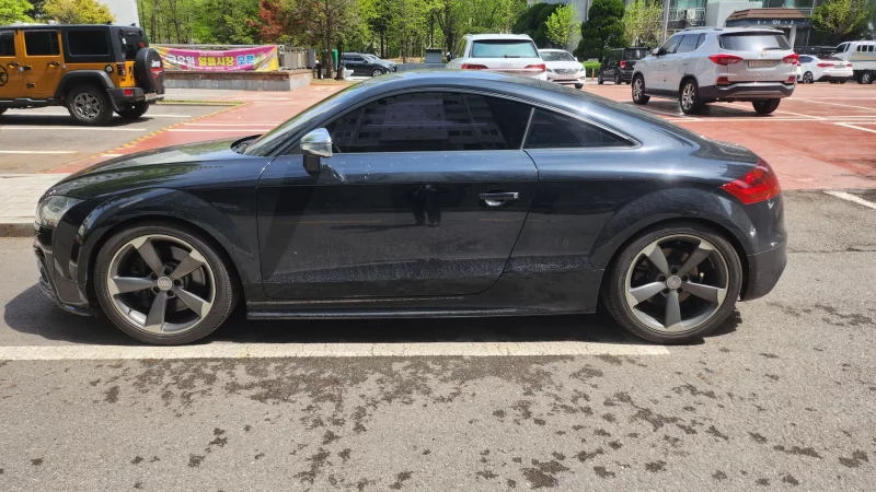 Audi TTS