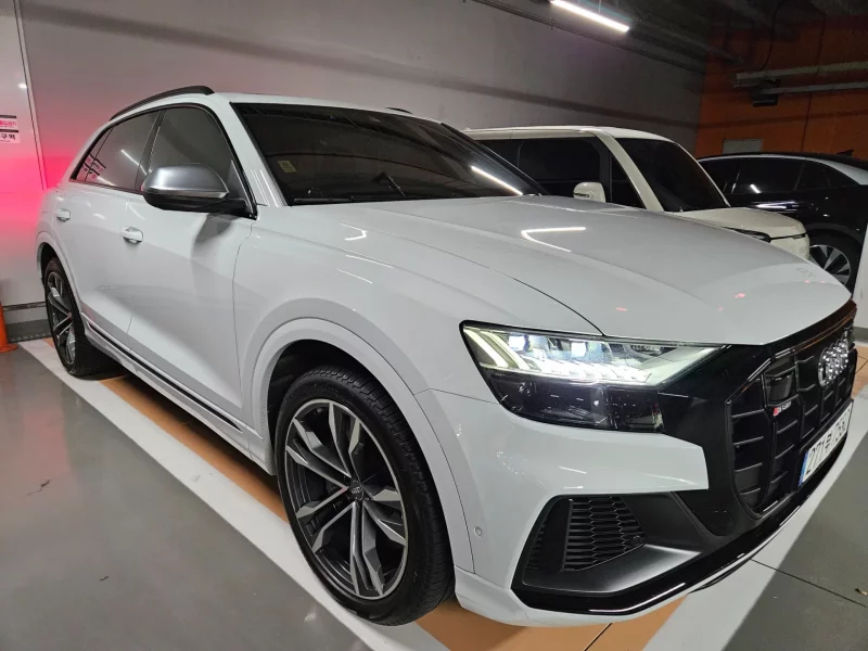Audi SQ8