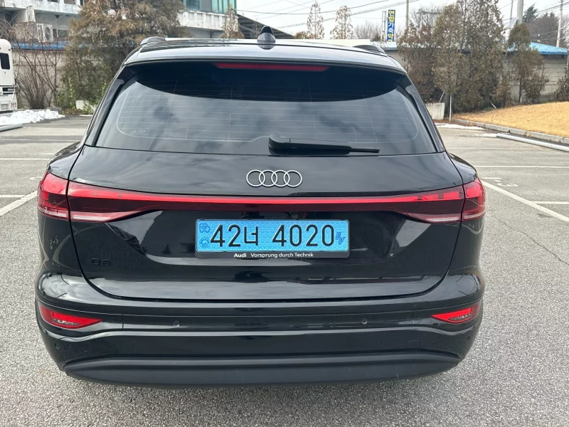 Audi Q6 e-tron