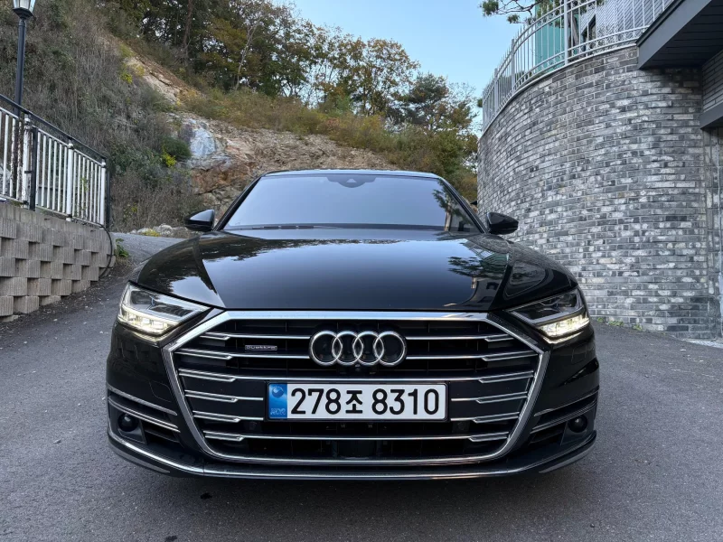 Audi A8