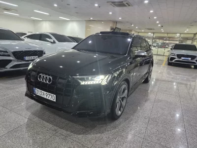Audi SQ7