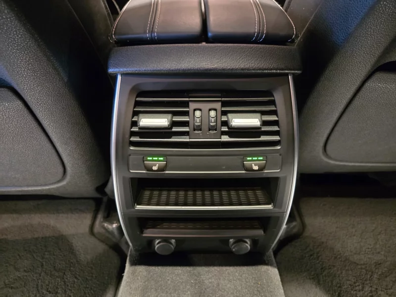 BMW 5-Series Gran Turismo