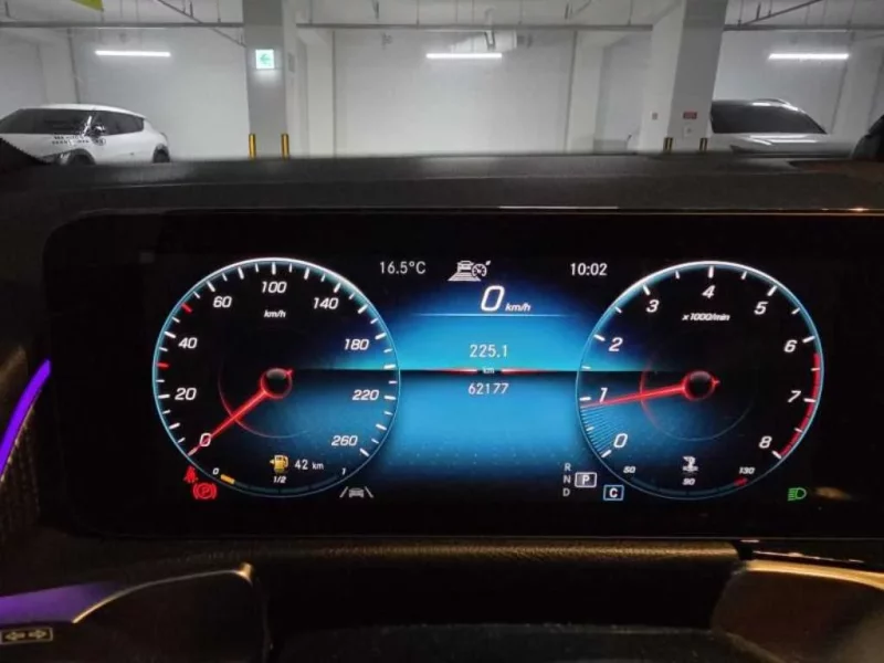 Mercedes-Benz GLB-Class