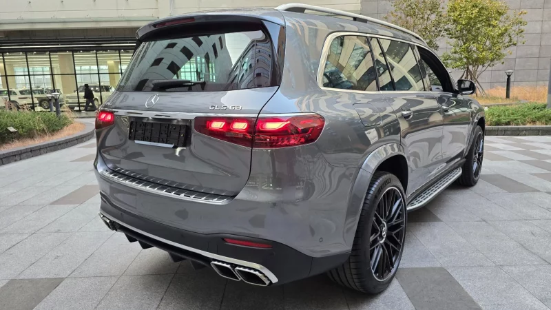 Mercedes-Benz GLS-Class