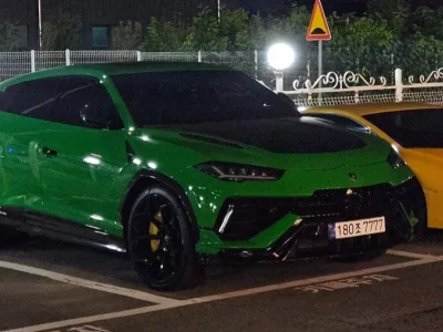 Lamborghini URUS