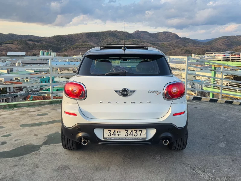 MINI Paceman