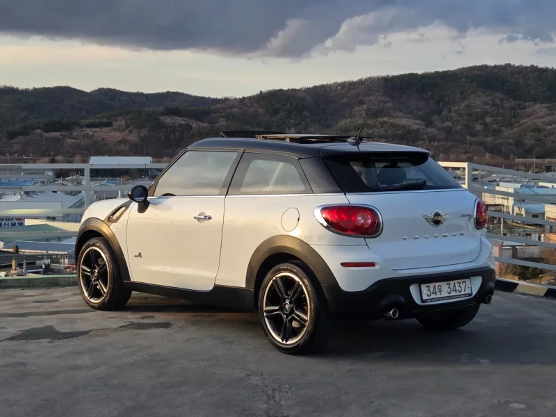 MINI Paceman