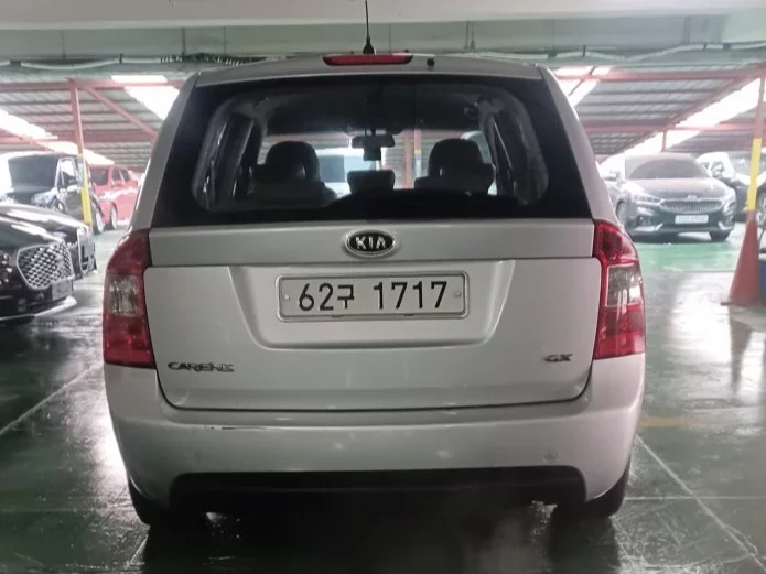 Kia Carens