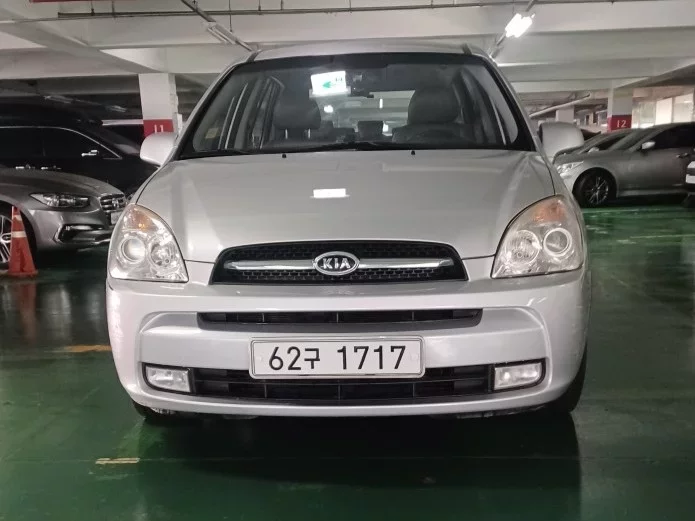 Kia Carens
