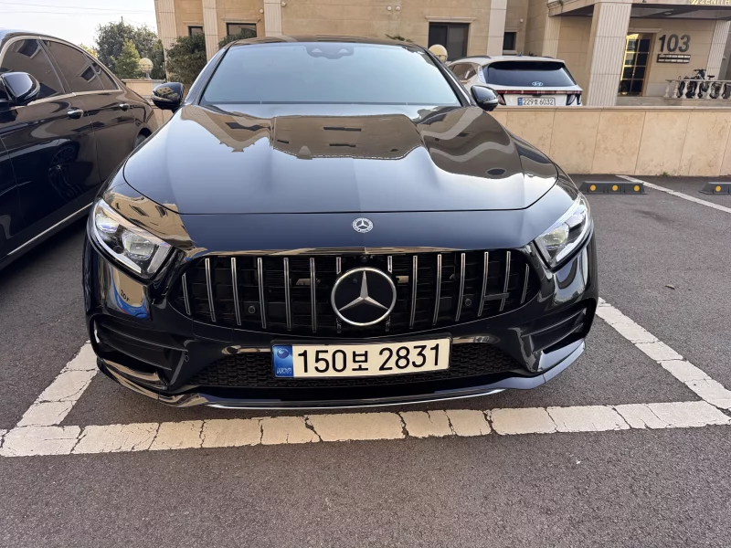 Mercedes-Benz CLS-Class