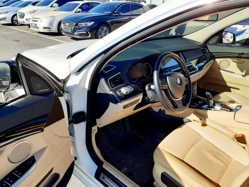 BMW 5-Series Gran Turismo