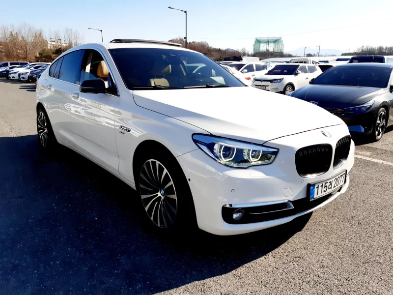 BMW 5-Series Gran Turismo