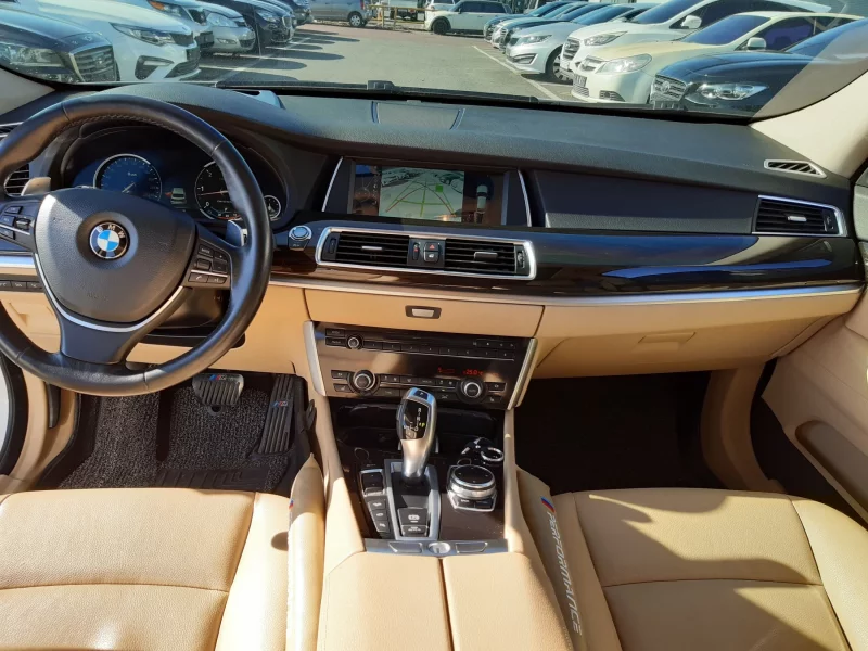 BMW 5-Series Gran Turismo