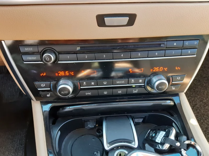 BMW 5-Series Gran Turismo