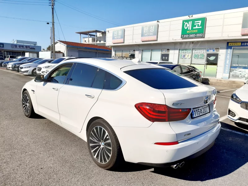 BMW 5-Series Gran Turismo