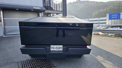 Tesla Cybertruck