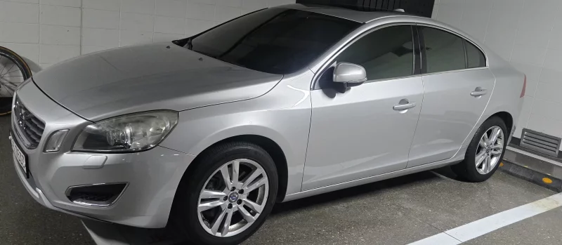 Volvo S60