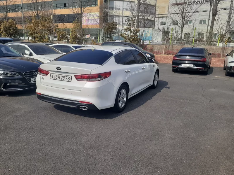 Kia K5