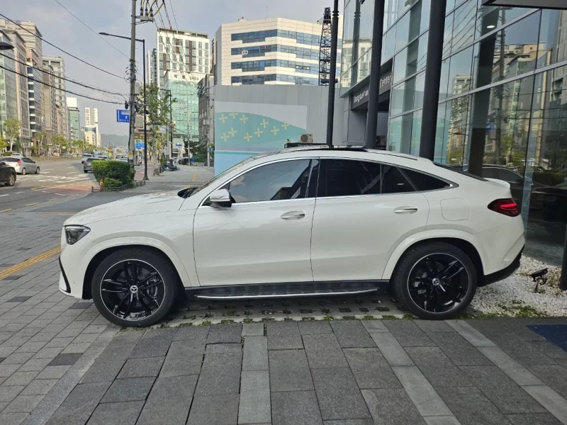 Mercedes-Benz GLE-Class