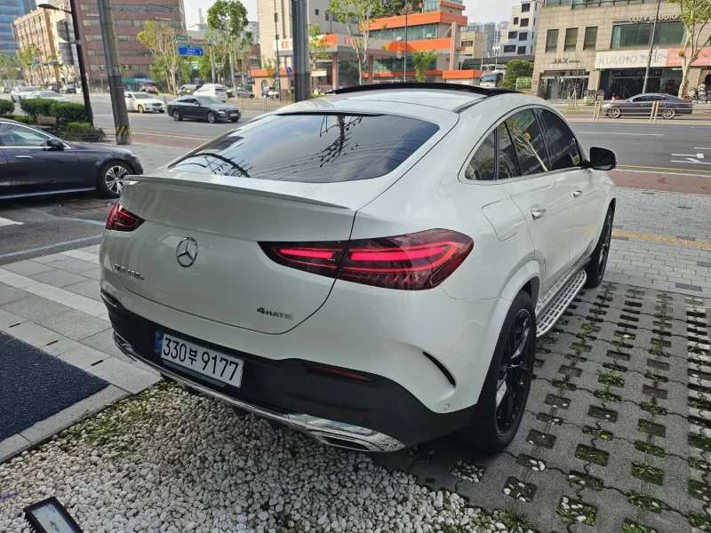 Mercedes-Benz GLE-Class