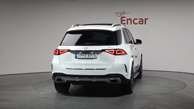 Mercedes-Benz GLE-Class