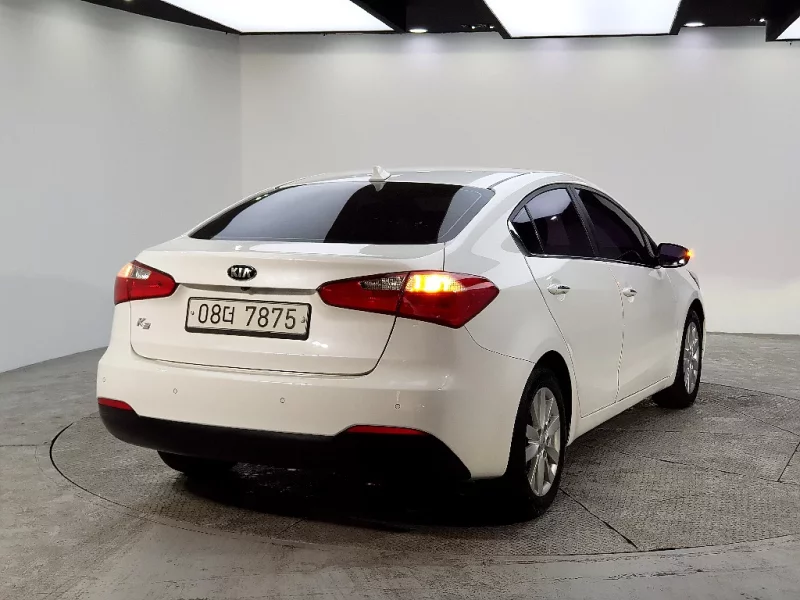 Kia K3