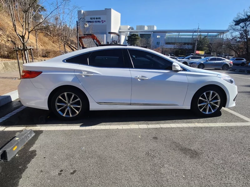 Hyundai Grandeur