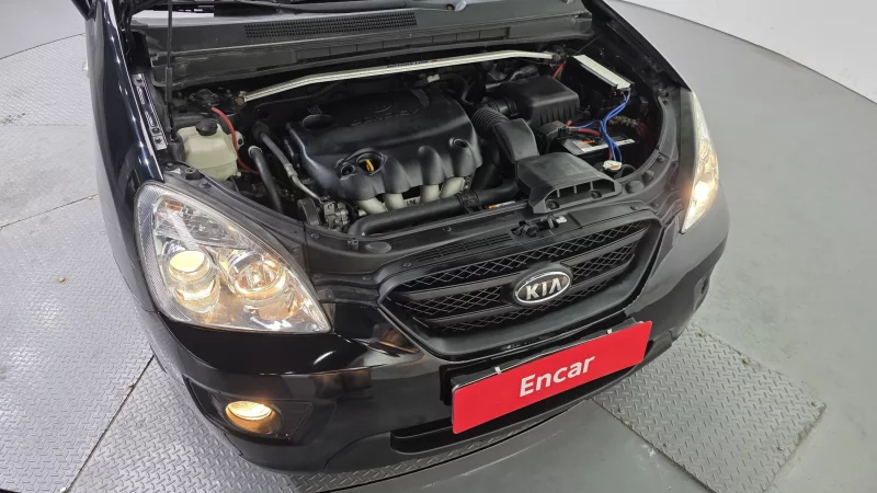 Kia Carens
