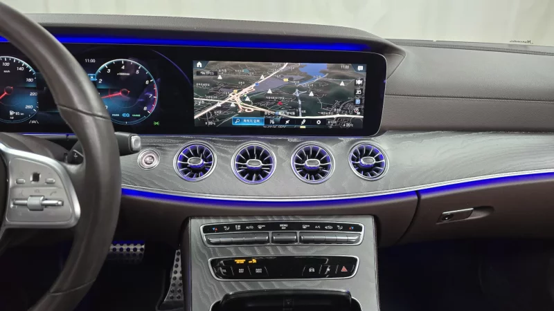 Mercedes-Benz CLS-Class