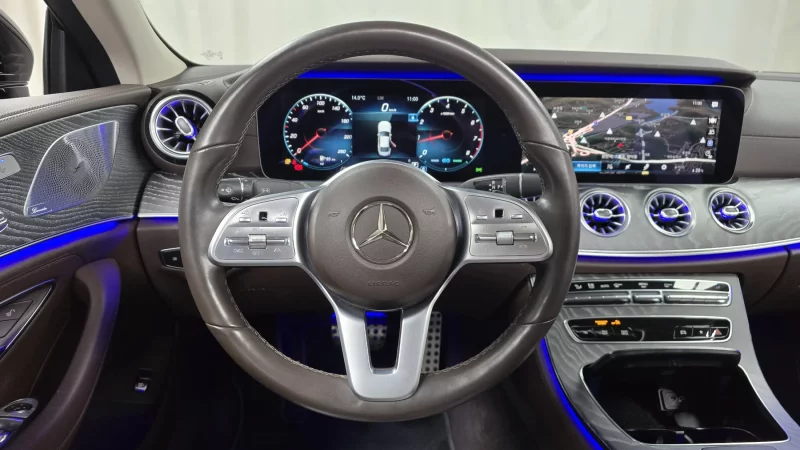 Mercedes-Benz CLS-Class