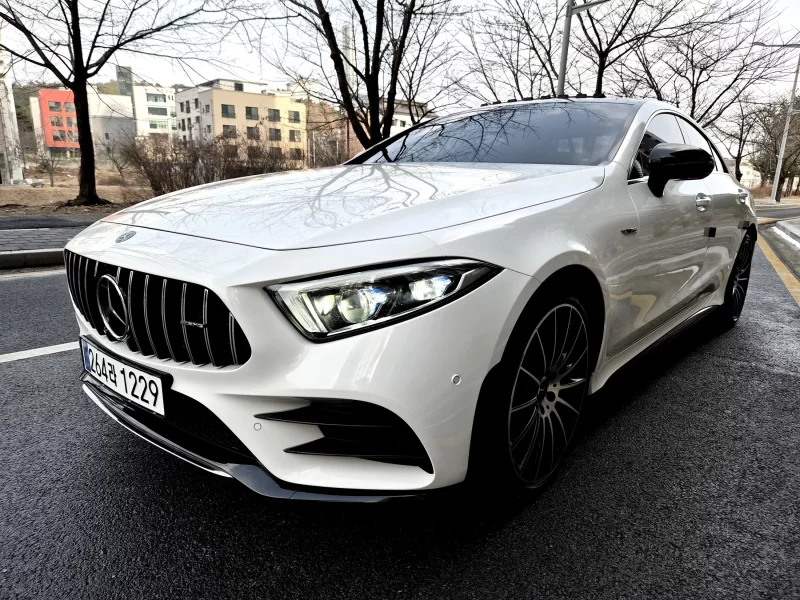 Mercedes-Benz CLS-Class
