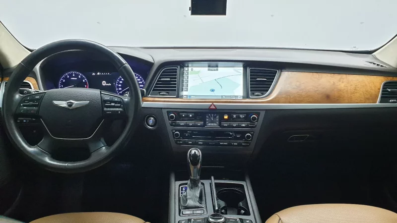 Hyundai Genesis