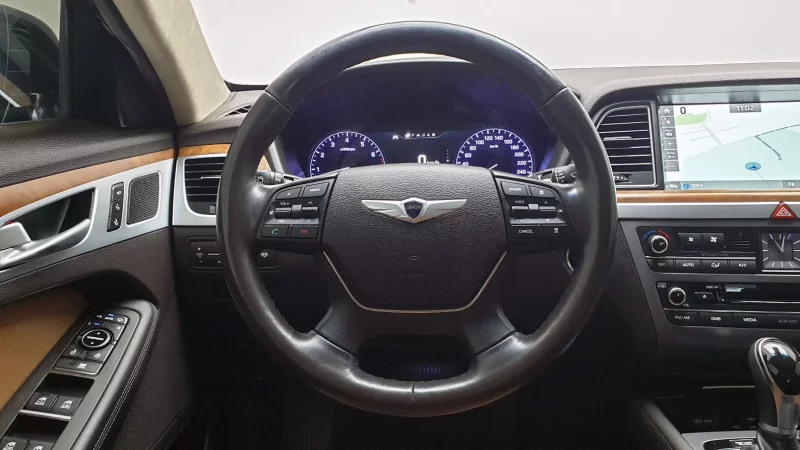 Hyundai Genesis
