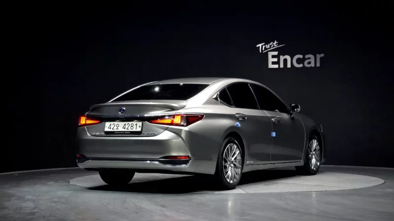 Lexus ES300h