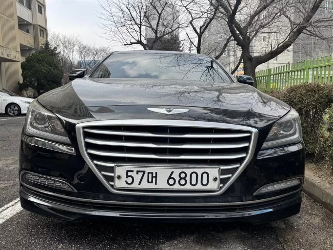 Hyundai Genesis