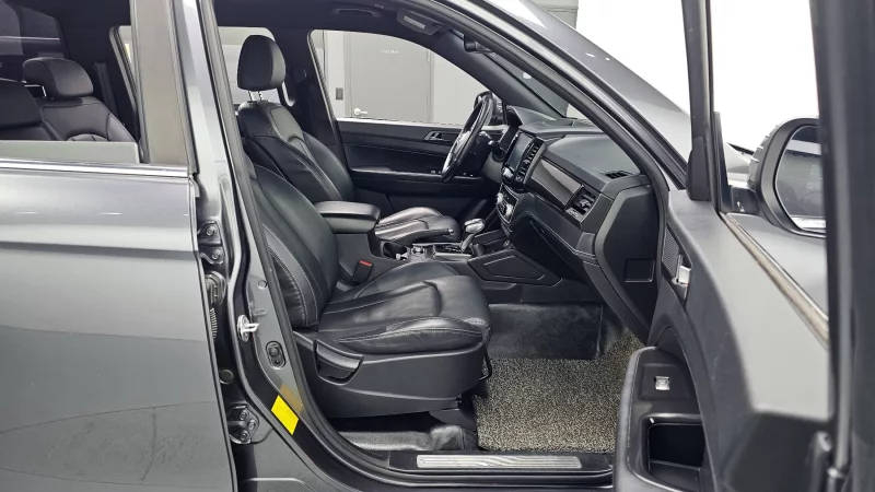 SsangYong Rexton Sports Khan