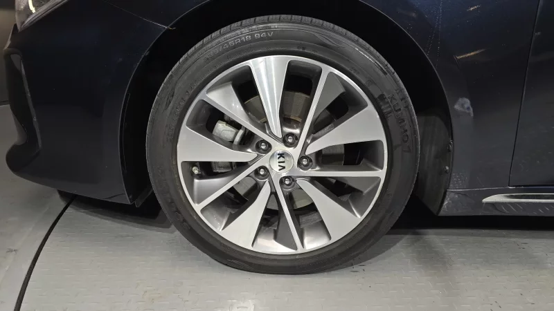 Kia K5