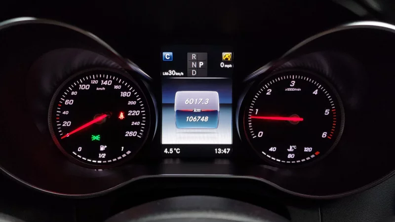 Mercedes-Benz C-Class